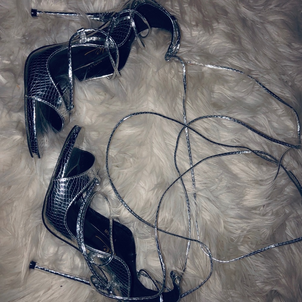 Lola shoetique heels